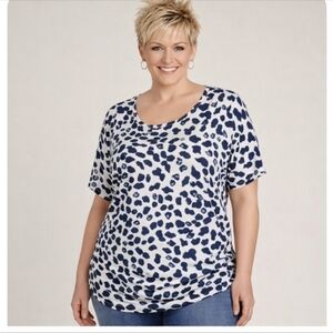 Lane Bryant White & Blue Print Short Sleeve Top | Size 18/20